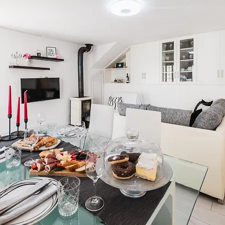 Holiday Marina Prázdninový dům Rogoznica (Sibenik-Knin)